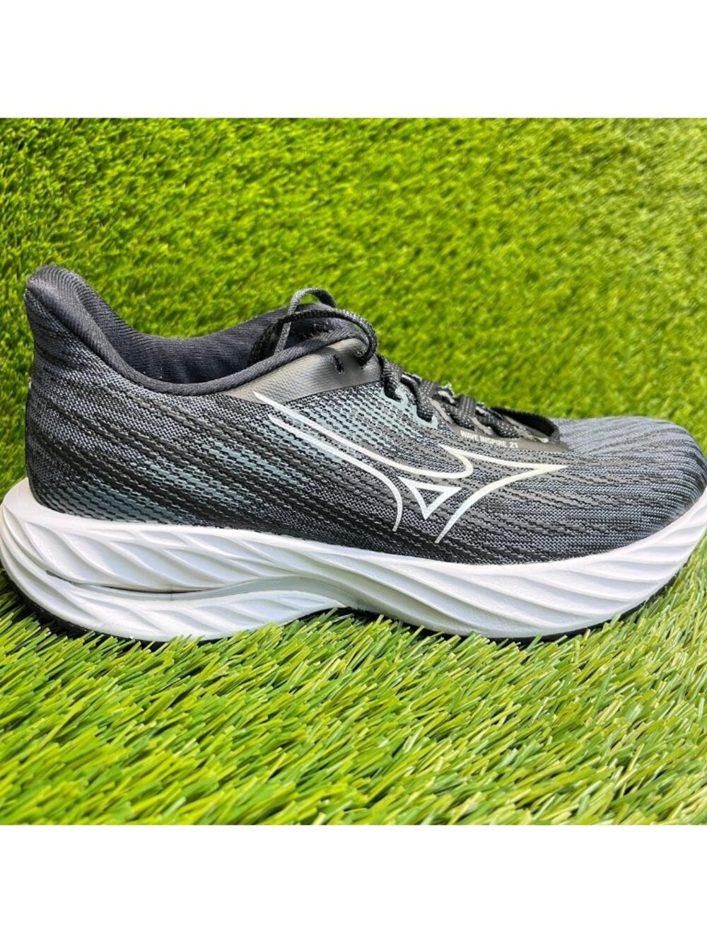 Mizuno Wave Inspire 21 Womens Size 6.5 Black Athletic Running Shoes Sneakers